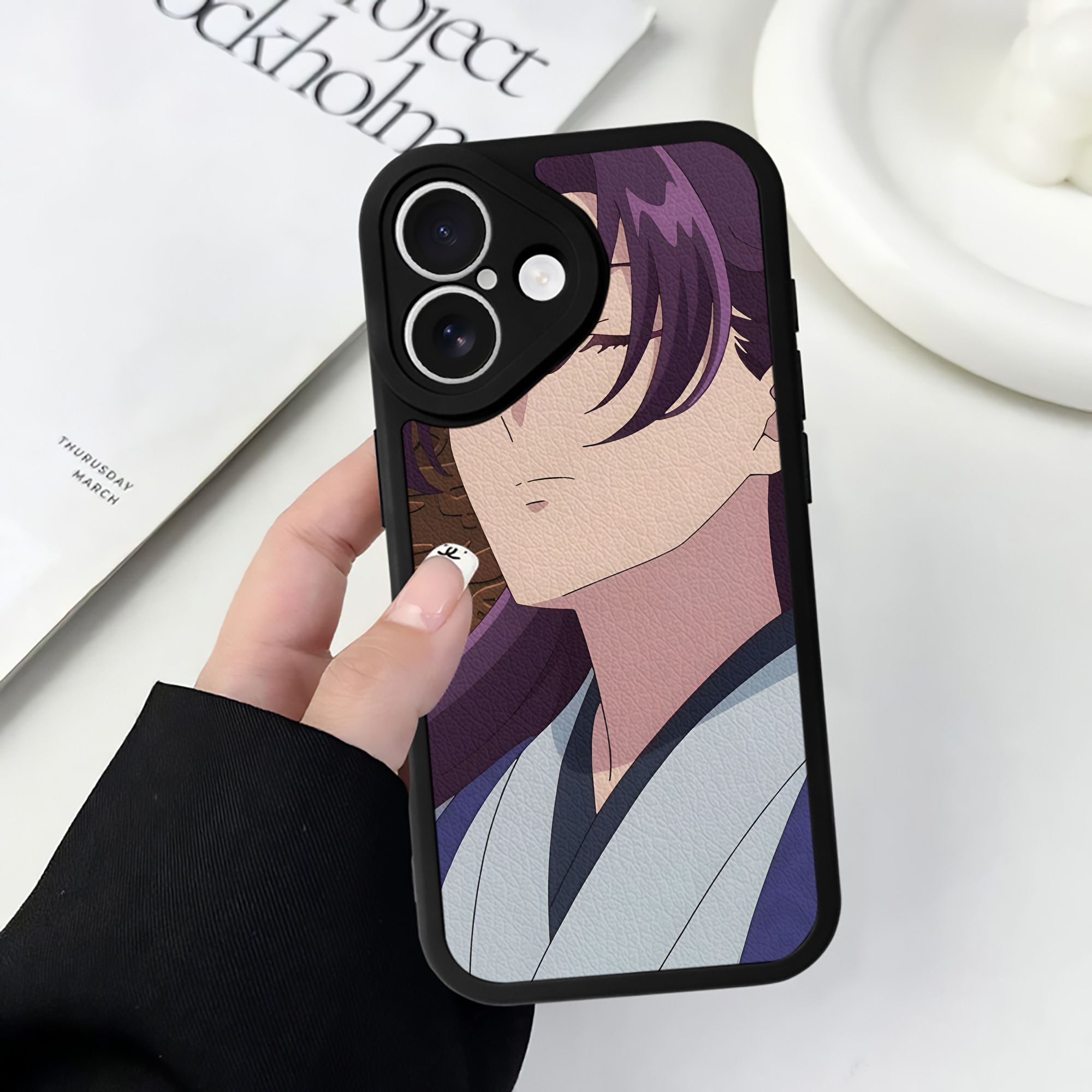 薬屋のひとりごと The Apothecary Diaries 【iPhone 16シリーズ対応】シリコンスマホケース（レザー調） 材質：シリコン